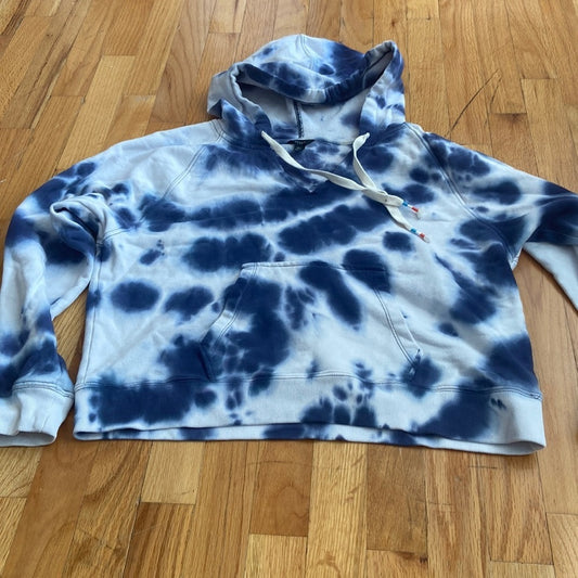 WOMEN’S J Crew sweatshirt. Blue and white. Size XL