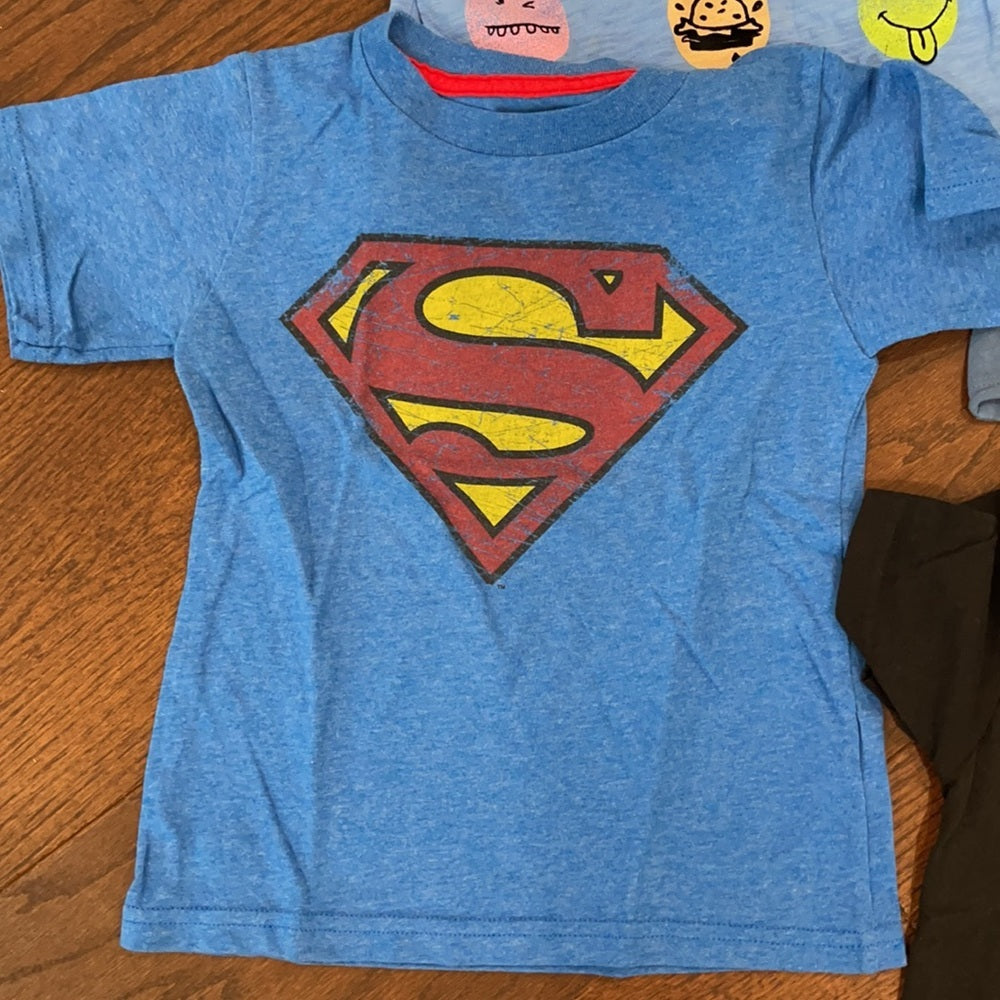 Boys bundle of T-Shirts Size 4T