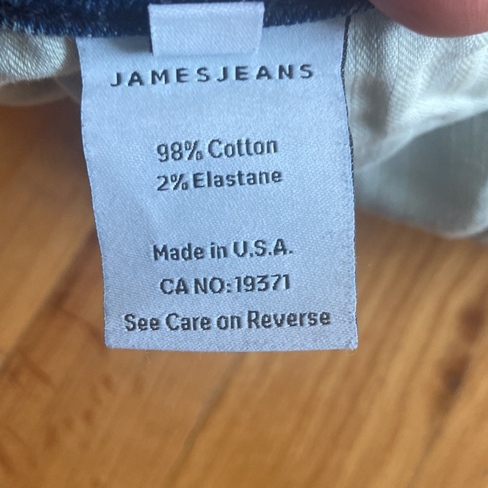 Women’s James Jeans. Blue. Size 26