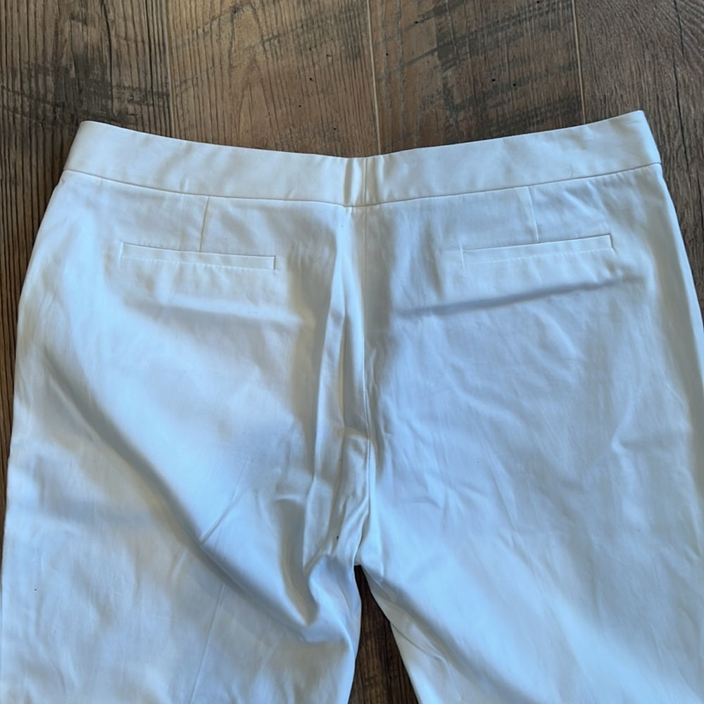 Ellie Tahari Woman’s White Pants Size 12