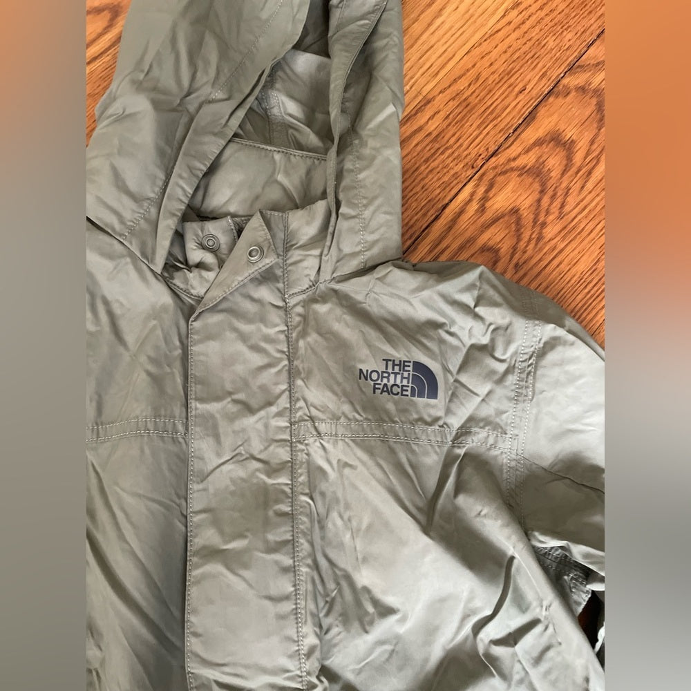 The North Face Green Rain Jacket Size Medium 10/12