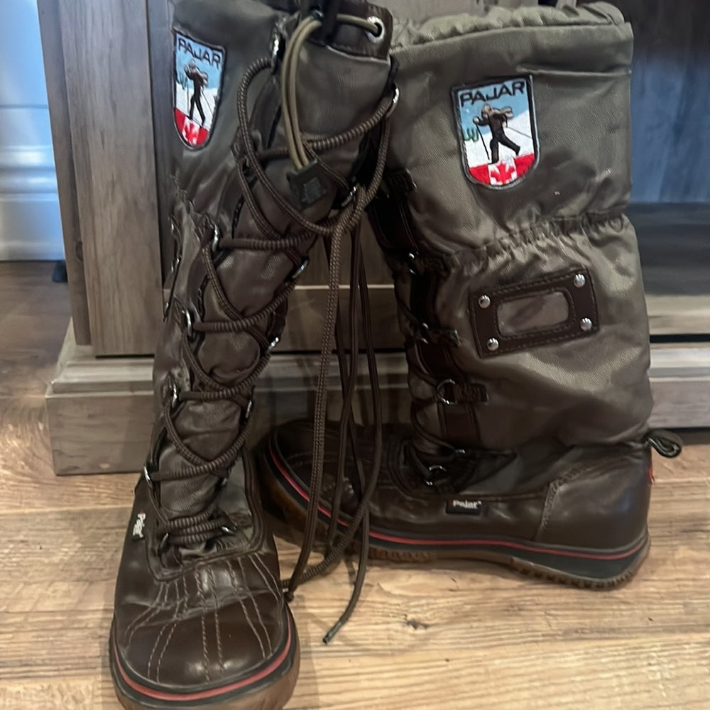 Pajar Woman’s Green Winter Weatherproof Boots Size 7