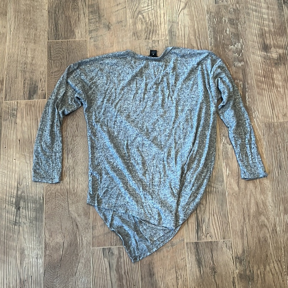 Aqua Woman’s Gray Long Sleeve Size Large