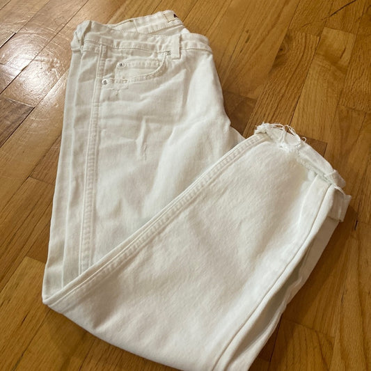 Women’s AMO jeans. White. Size 26