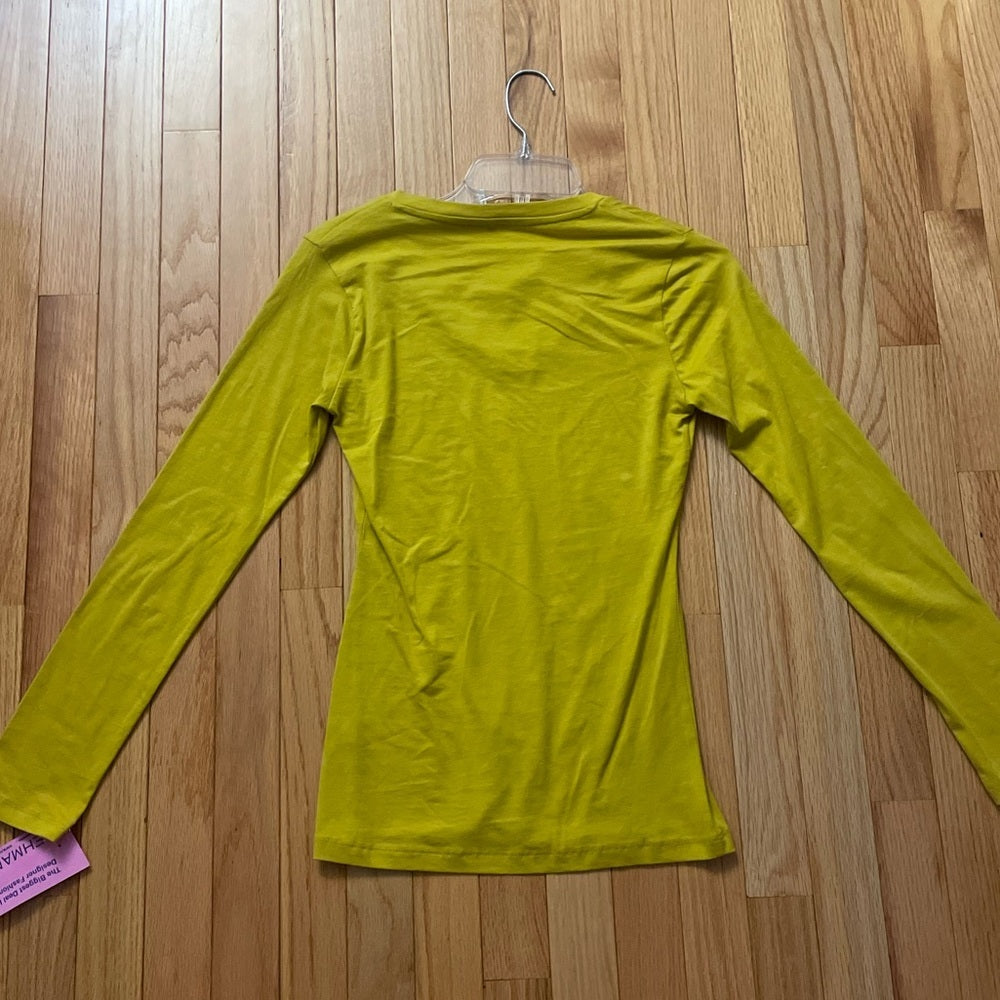 NWT Tresics Yellow V-Neck Long Sleeve Top Size Small