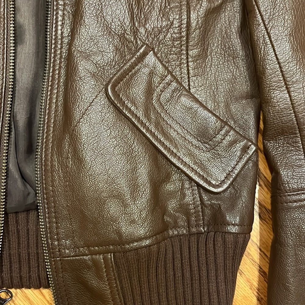 Frenchi Women’s Brown Leather Jacket Size S