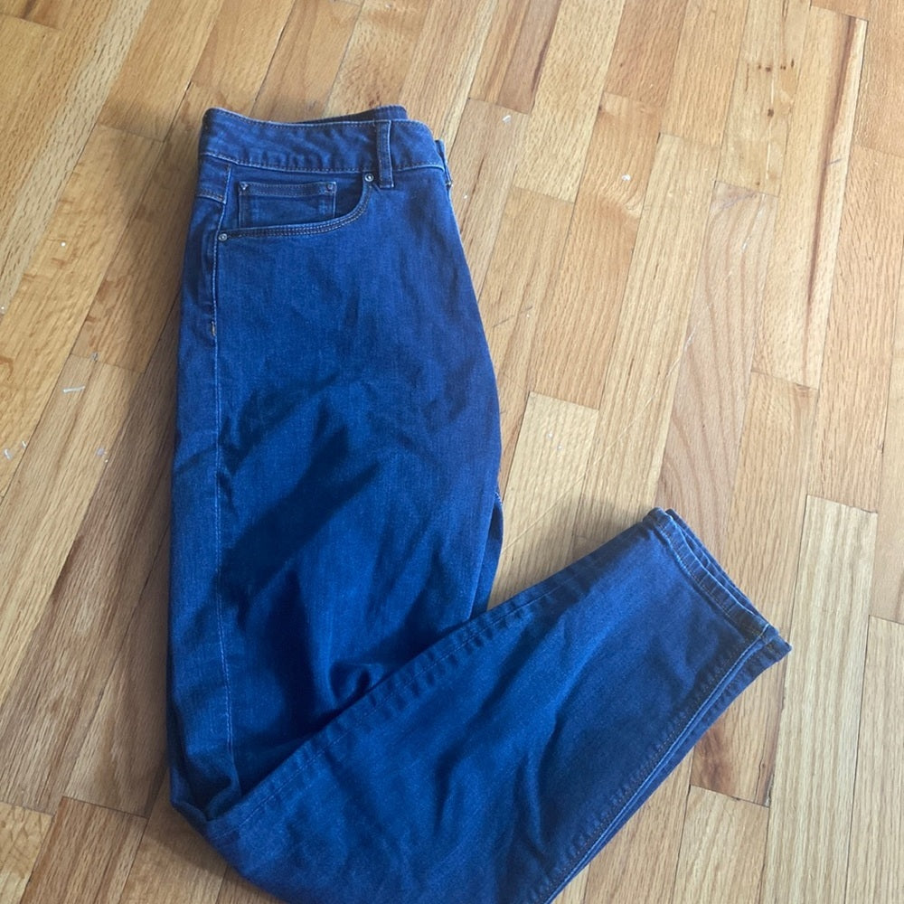 Women’s Zara jeans. Blue. Size 10