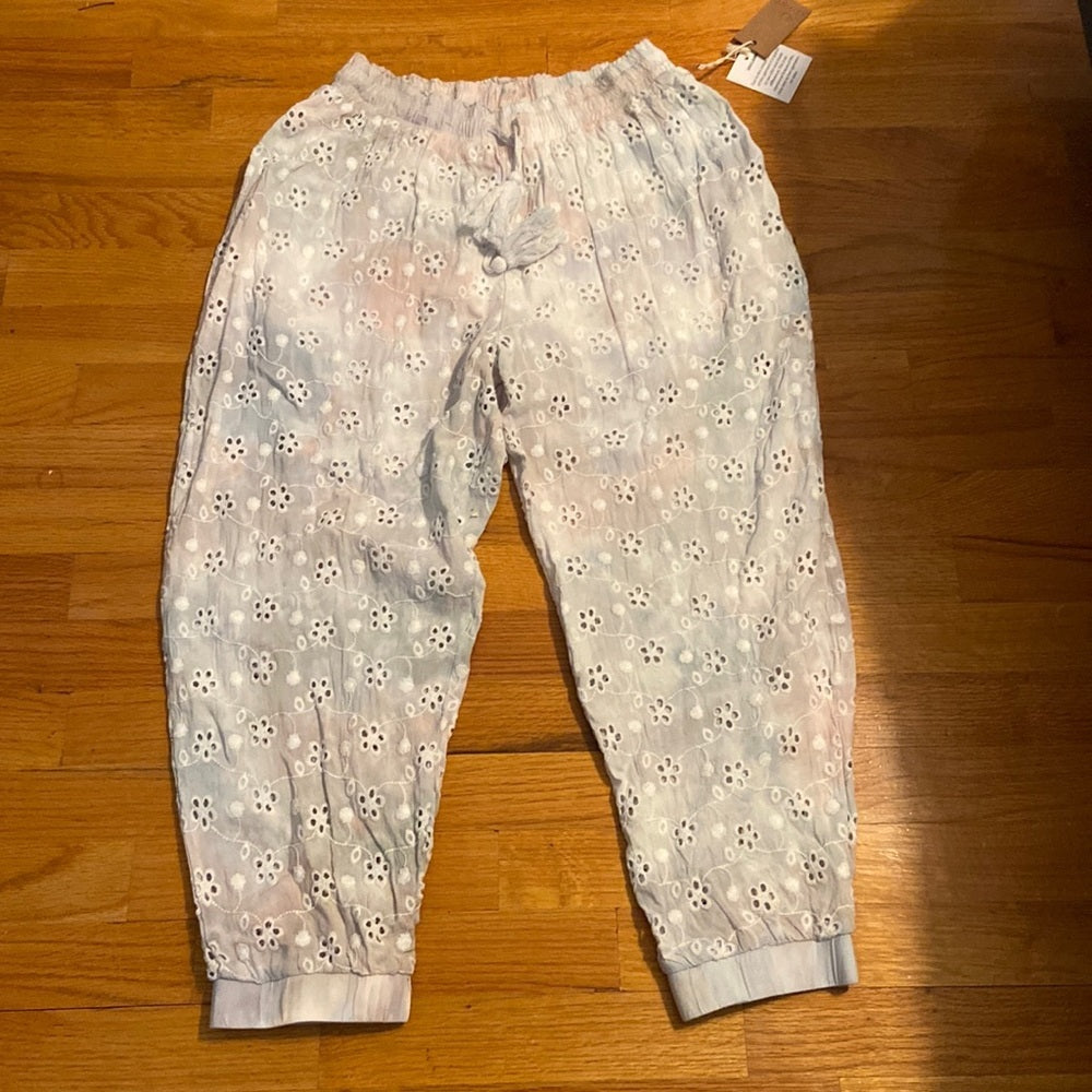 Women’s Surf Gypsy pants. White. Size M