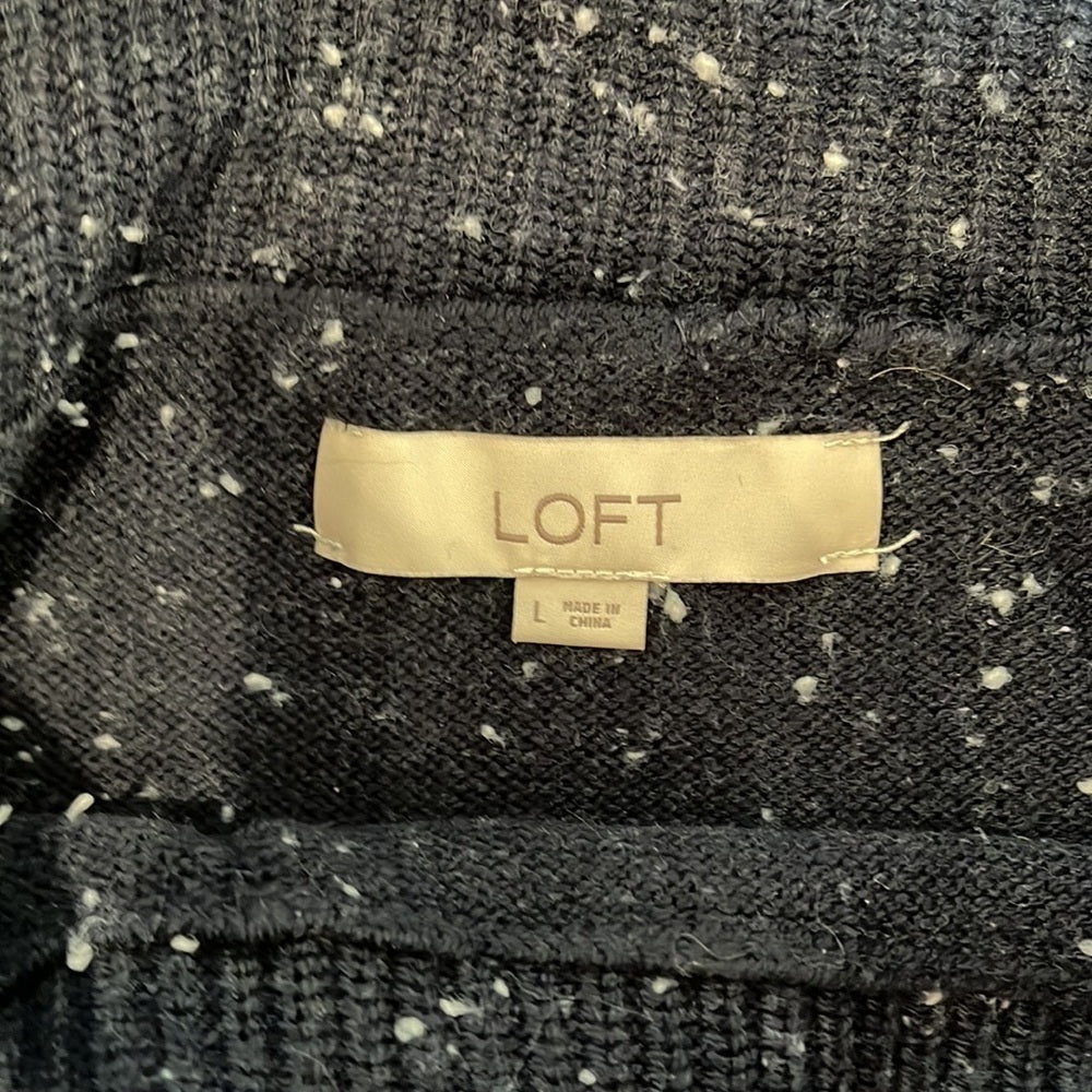 LOFT Women’s Sweaters Size Large