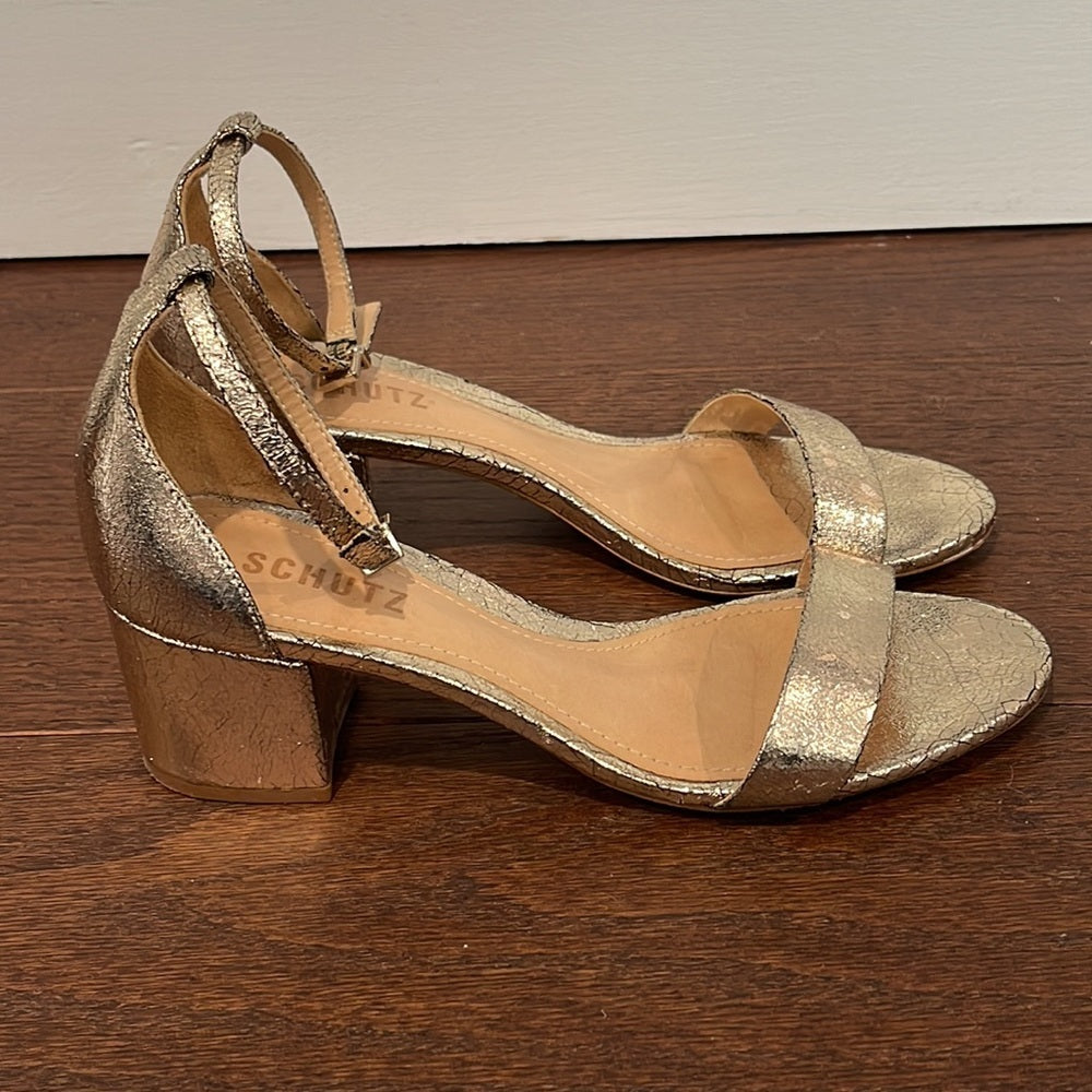 Schutz Gold Metallic Sandals Size 7.5