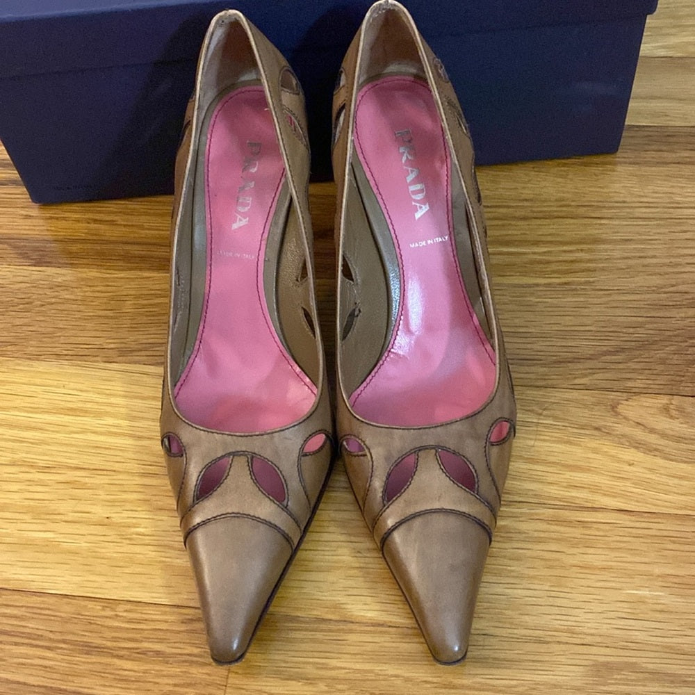 Prada Women’s Brown Pumps Size 6.5