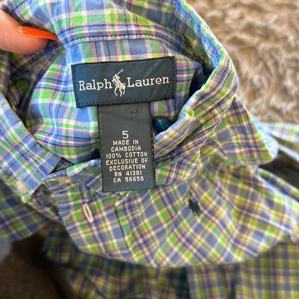 Ralph Lauren Boys Buttoned Down Shirt. Size 5. Colorful with Striped Pattern.