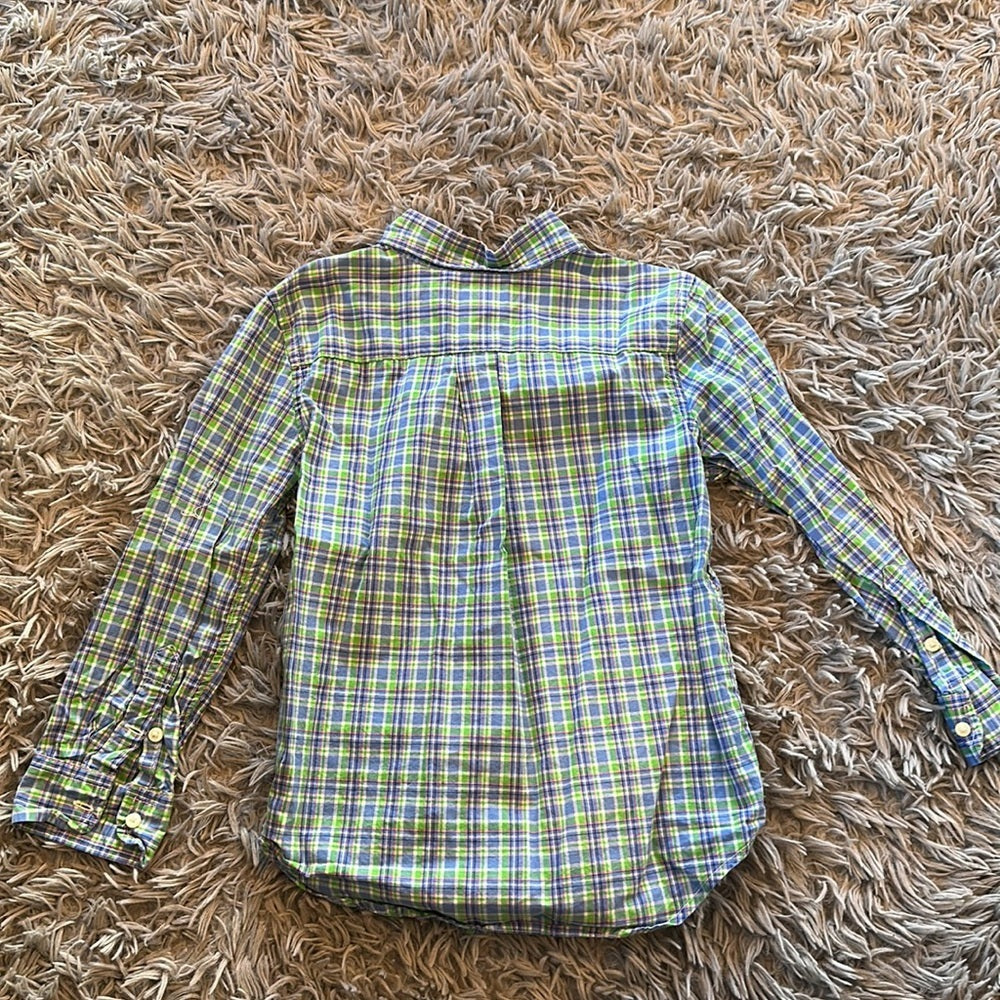 Ralph Lauren Boys Buttoned Down Shirt. Size 5. Colorful with Striped Pattern.