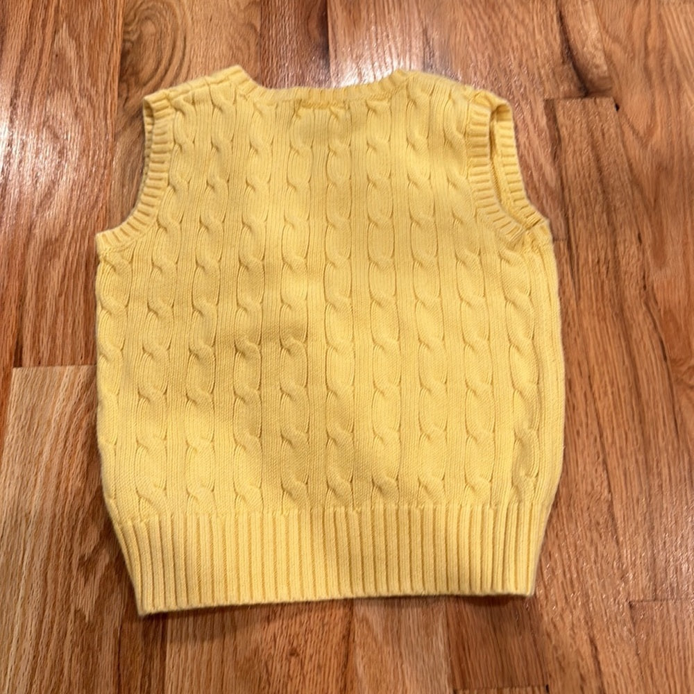 Boys Ralph Lauren Sweater Polo. Size 5. Yellow with pattern.