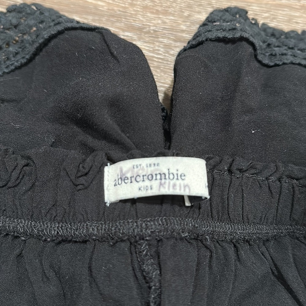 Abercrombie Kids Black Shorts - Size Medium