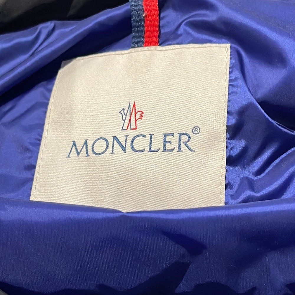 Moncler Men’s Navy Down Puffer Jacket Size 1/XS