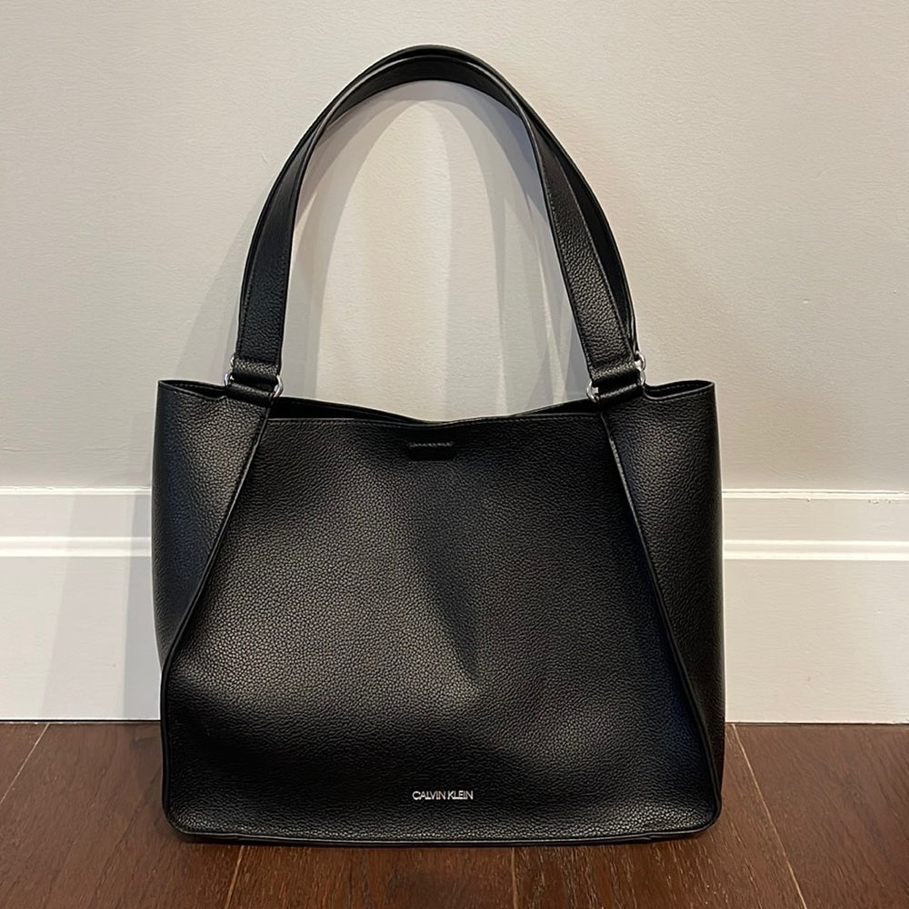 Calvin Klein Women’s Black Shoulder Bag