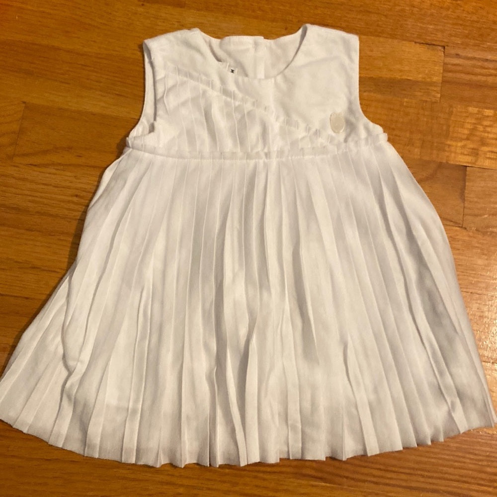 GIRLS Baby Dior white dress. Size 6 mos