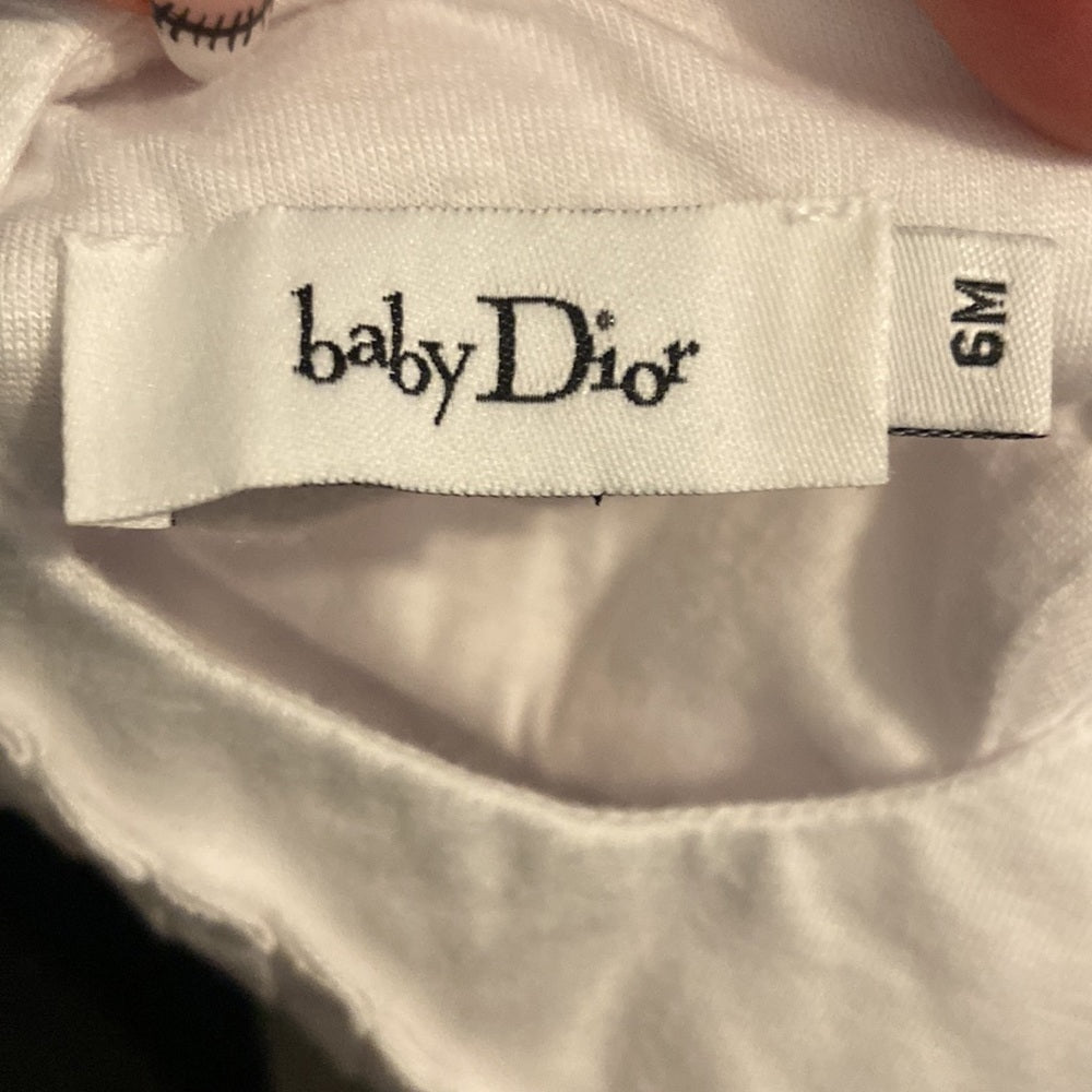 GIRLS Baby Dior white dress. Size 6 mos