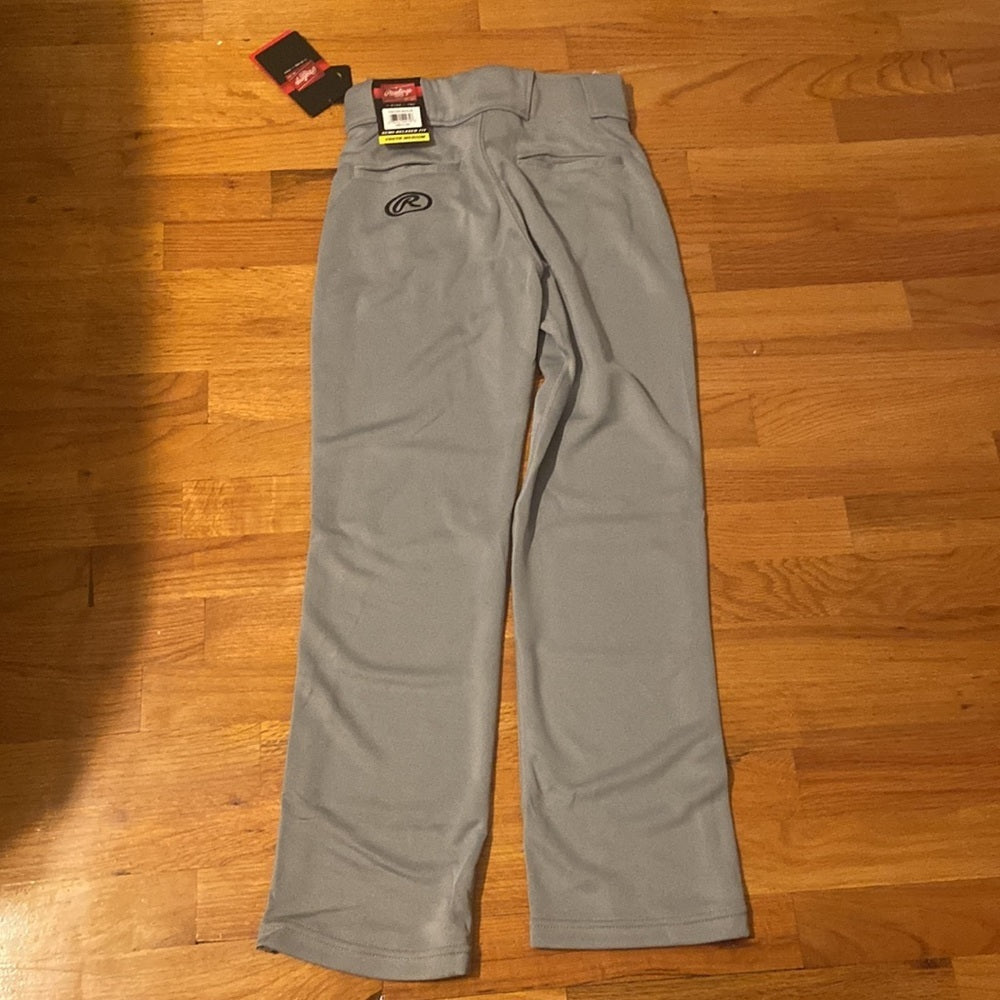 BOYS Rawlings baseball pants. Gray. Size M