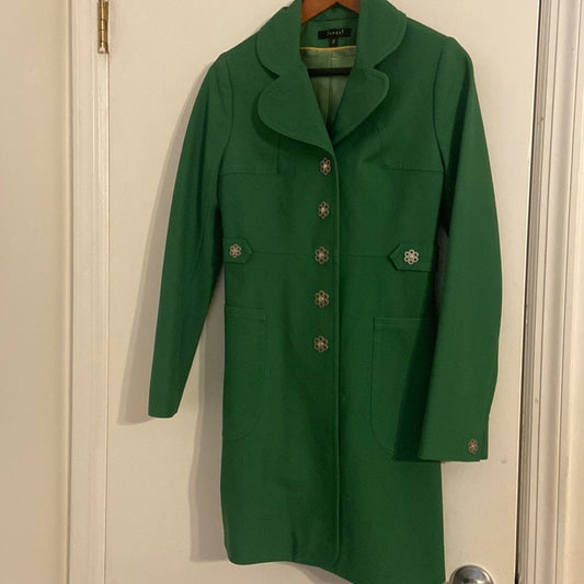 Women’s Junga coat. Green. Size 2