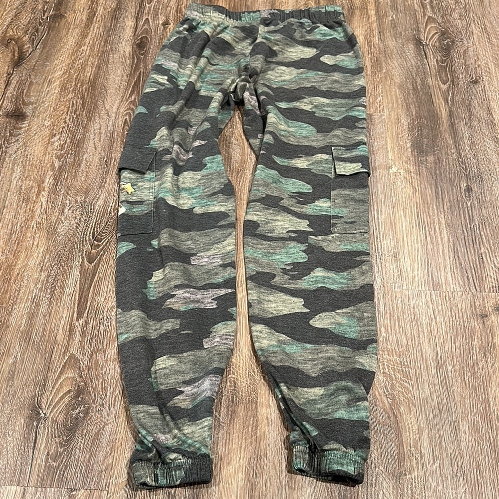 Terez Kid’s Camo Joggers - Size XL