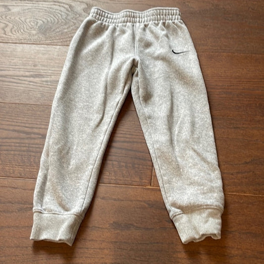 Nike Boys Grey Sweatpants Size 6