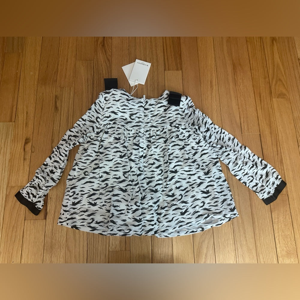 NWT Black and White Givenchy Kids Long Sleeve Size 6