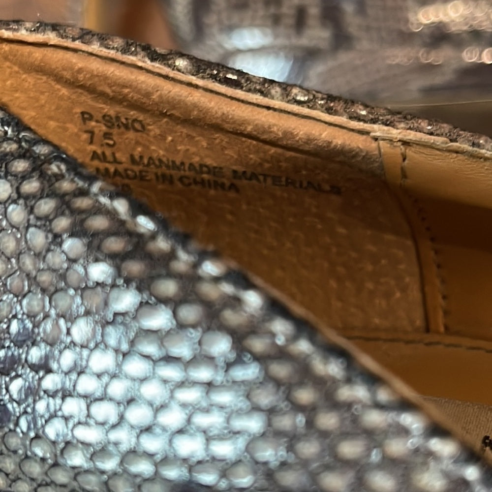 Steve Madden Women’s Snakeskin Pump Size 7.5