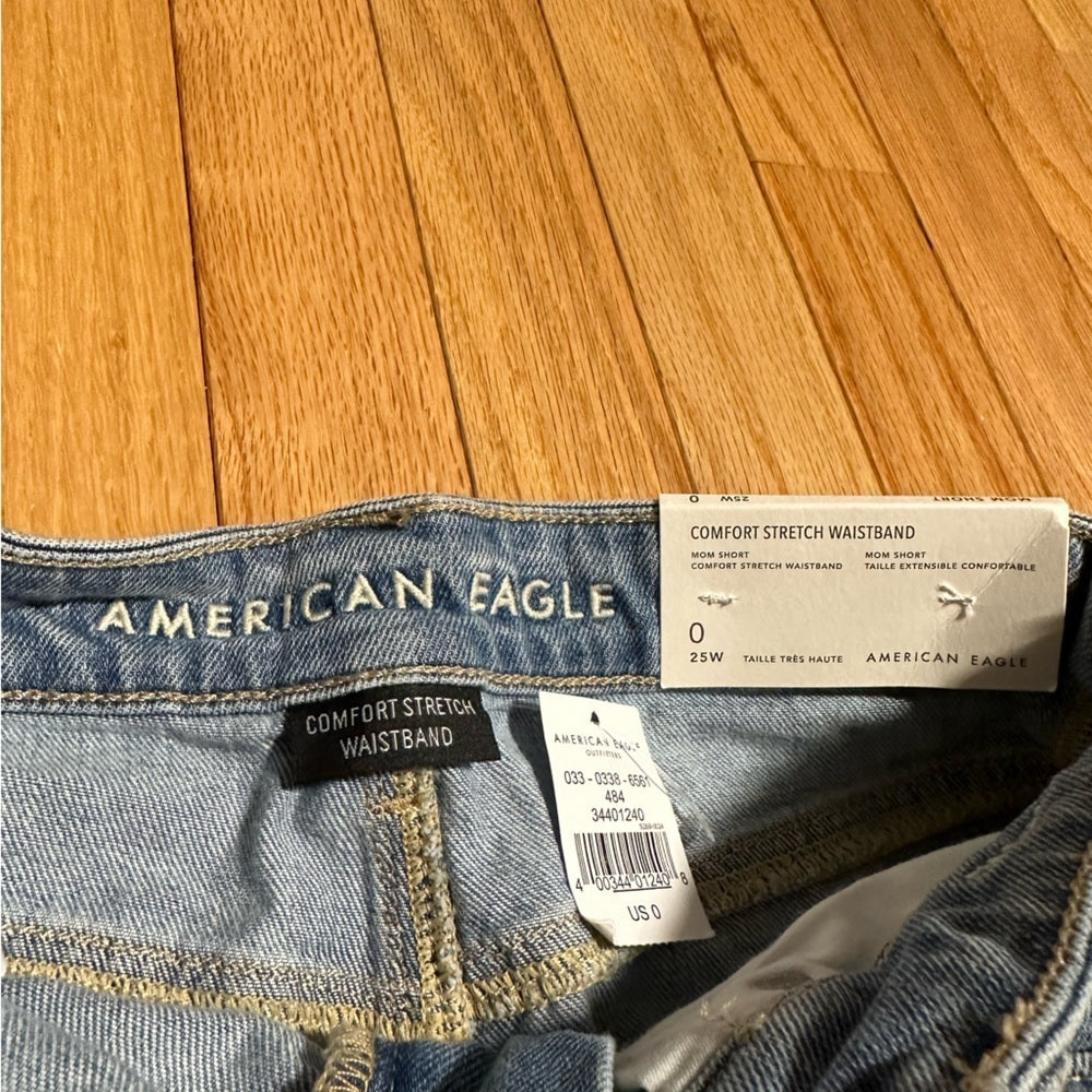 Nwt American Eagle Blue Ripped Jean Shorts Size 0