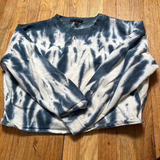 Banana Republic Women’s White and Blue Tie Dye Sweater Size M