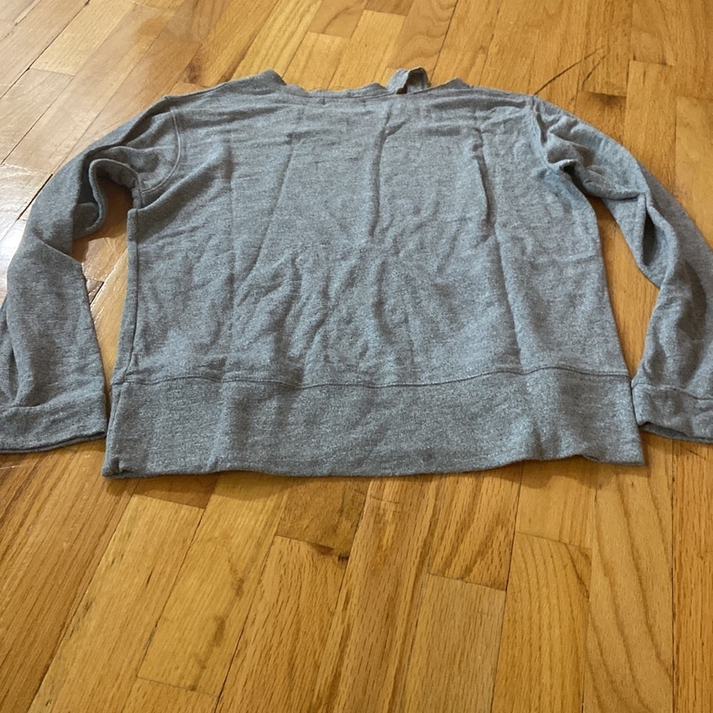 Women’s Monrow top. Grey. Size M