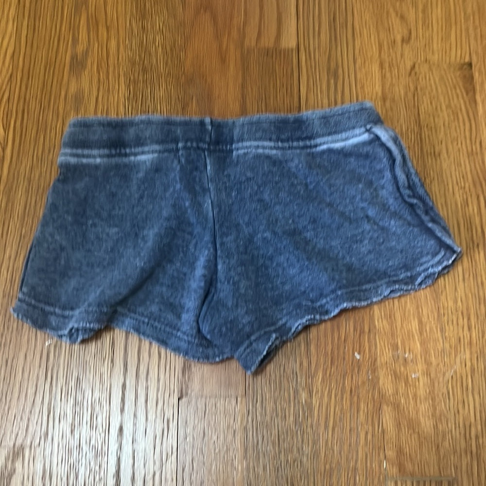 BUNDLE Chic2Chic Girls Shorts Size Medium