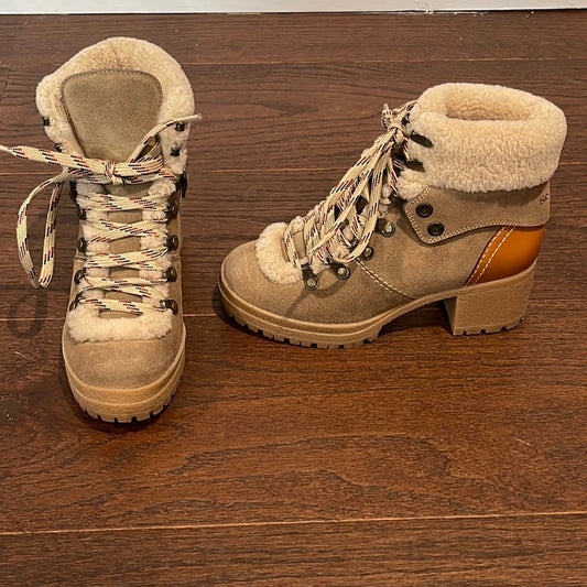 See by Chloe Taupe/Grey/Beige Crosta Genuine ShearlingTrimmed Boot Size 36/6