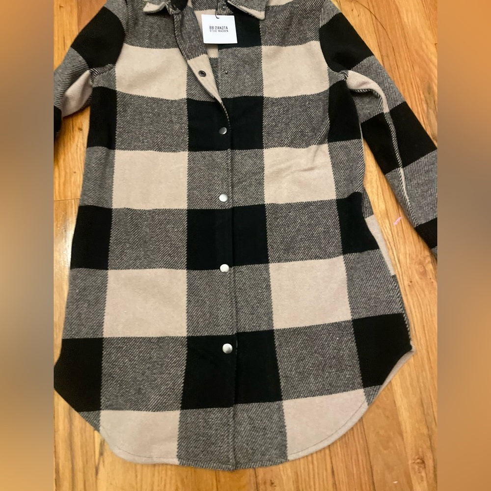 NWT BB Dakota Black and Beige Plaid Jacket Size XS