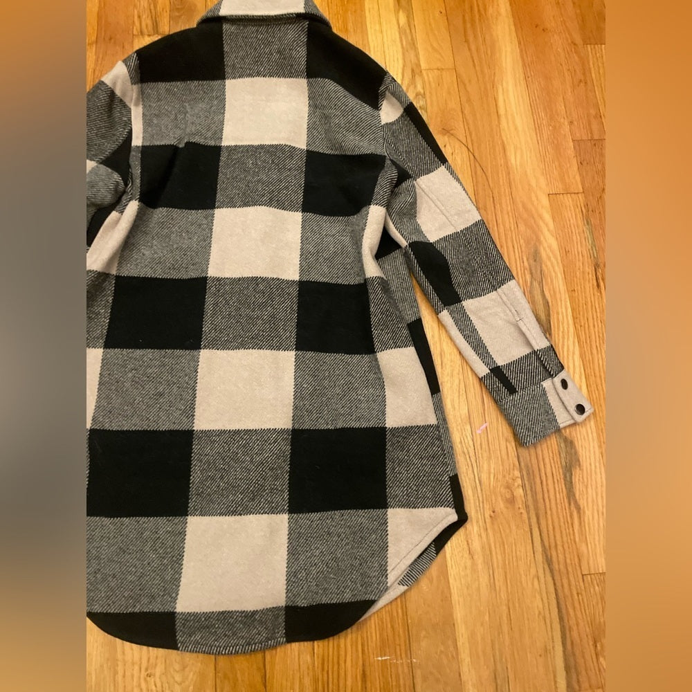 NWT BB Dakota Black and Beige Plaid Jacket Size XS