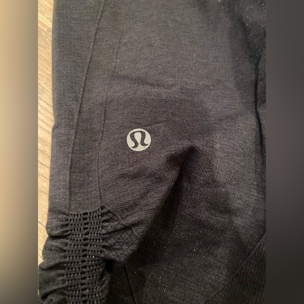 Lululemon Women’s Rouched Leggings