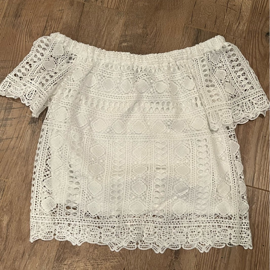 Sunday in Brooklyn Woman’s White Off The Shoulder Lace Top Size Small