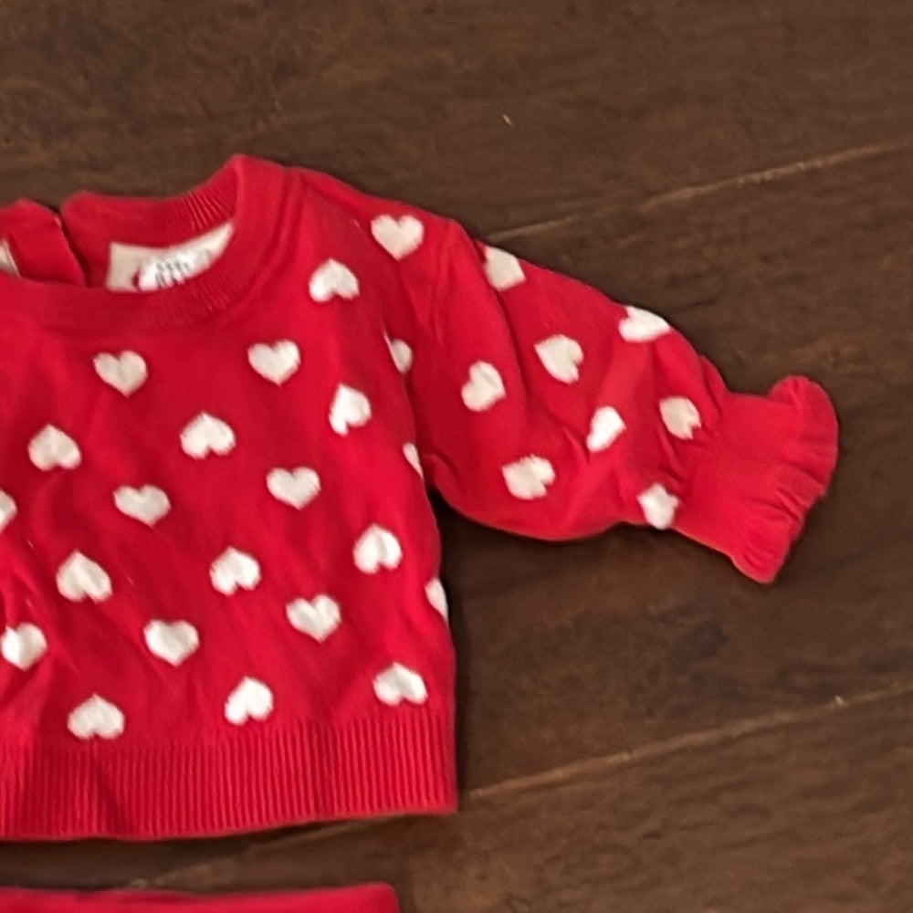 Baby Gap Girls Red Heart Sweater and Pants Size 0-3 months