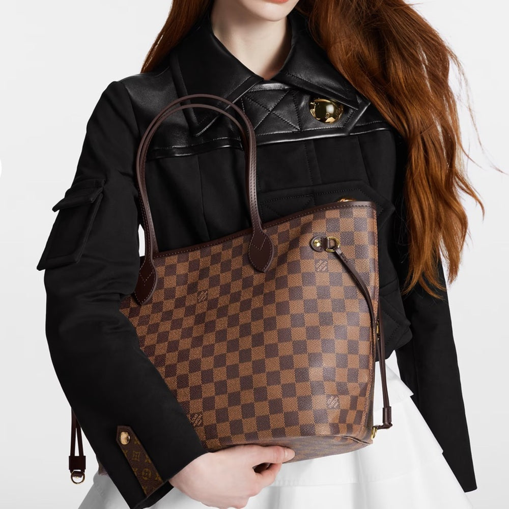 Louis Vuitton Neverfull MM Damier Ebene Cherry Inside