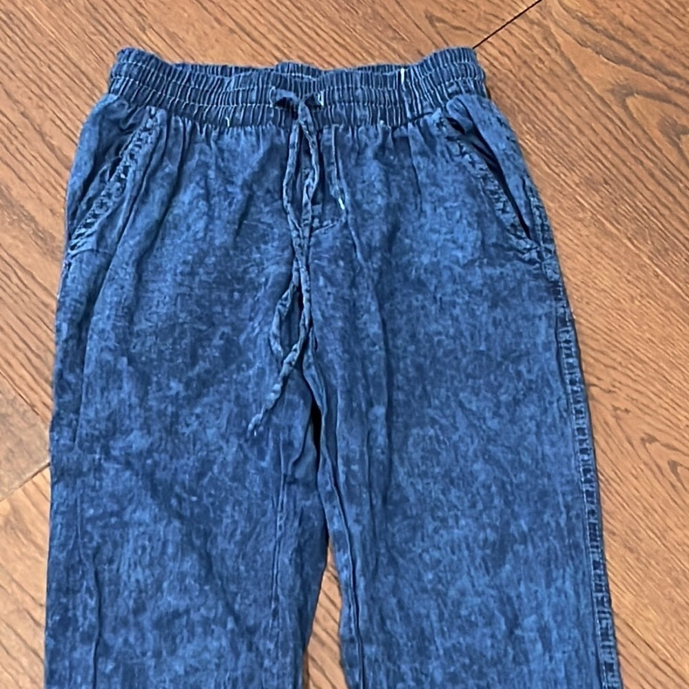 So Nikki Size M Blue Joggers