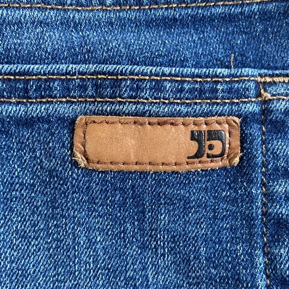 Women’s Joes jeans. Blue. Size 27