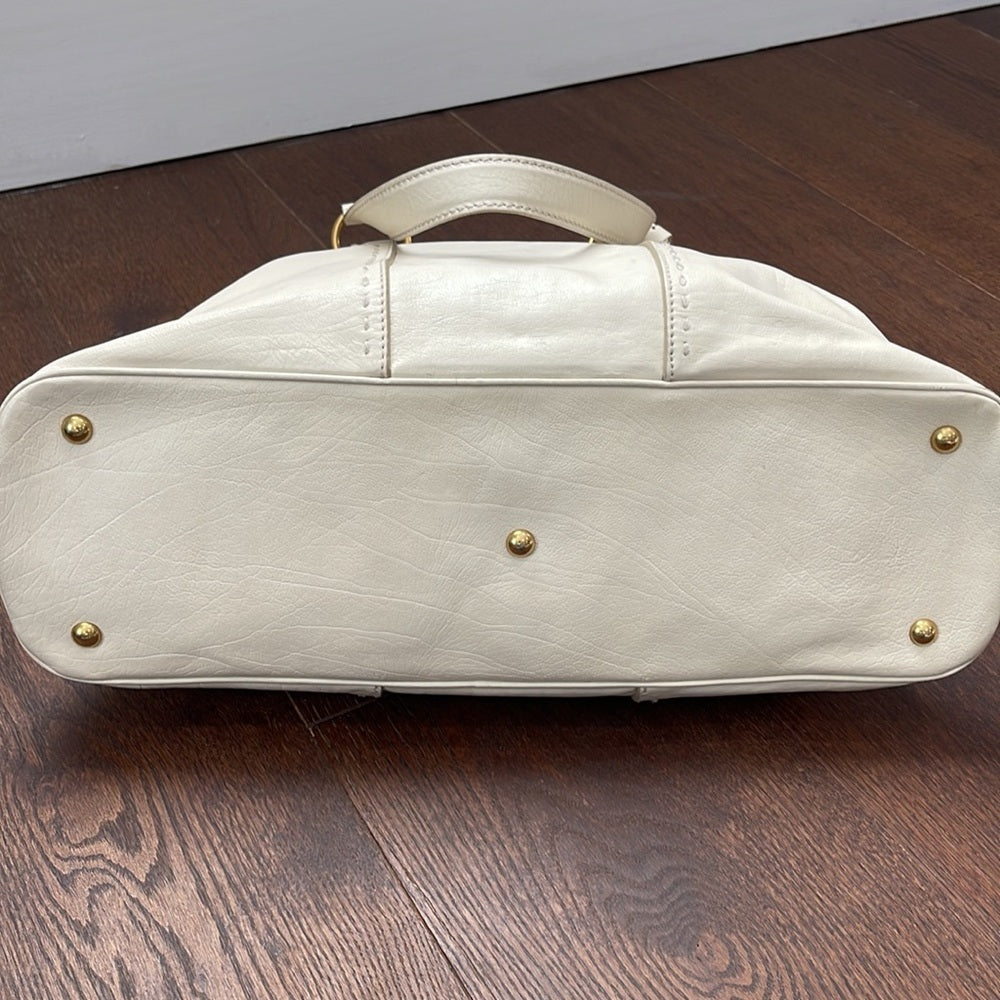 Yves Saint Laurent Beige Shoulder Bag