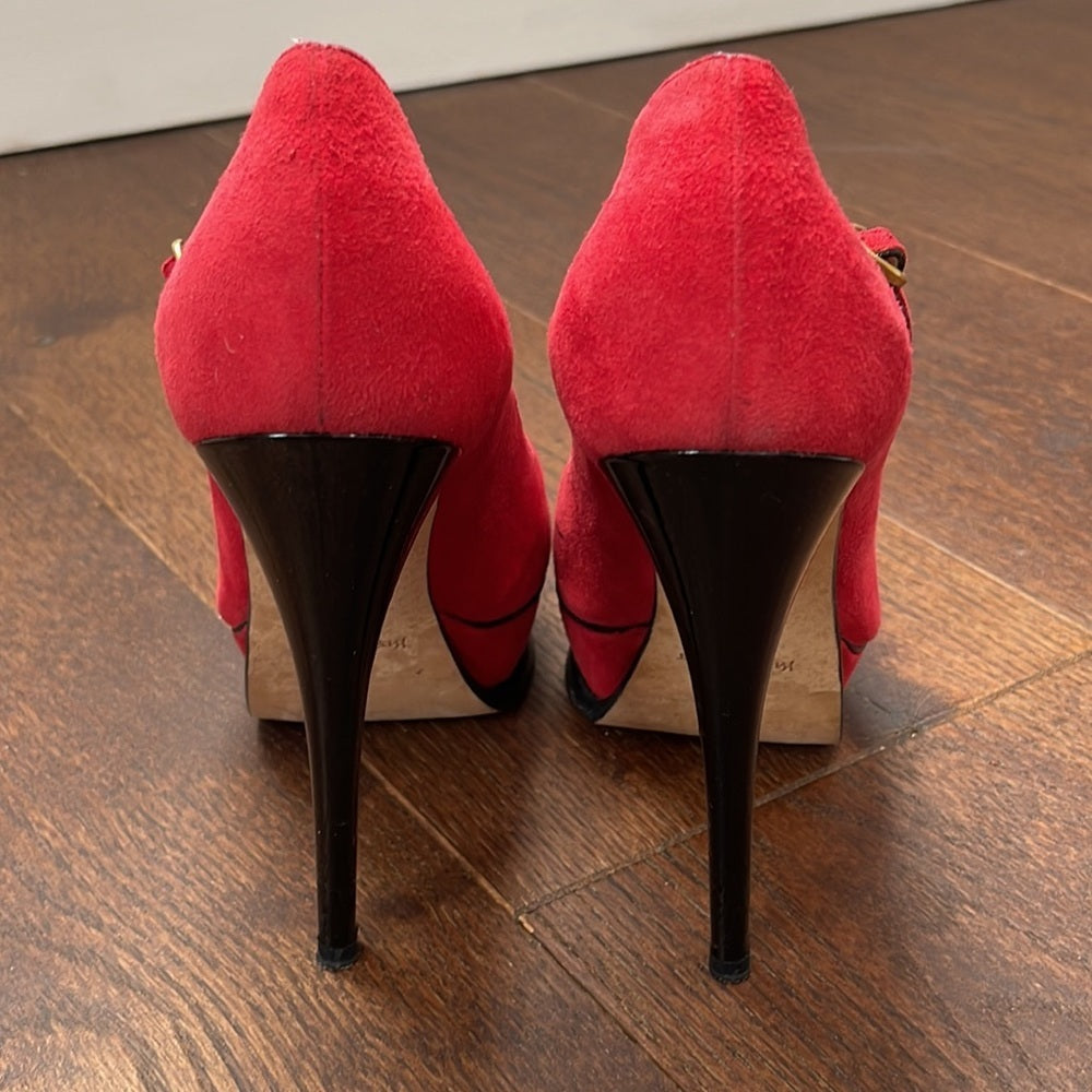 Yves Saint Laurent Red Suede Peep Toe Pumps Size 35/5