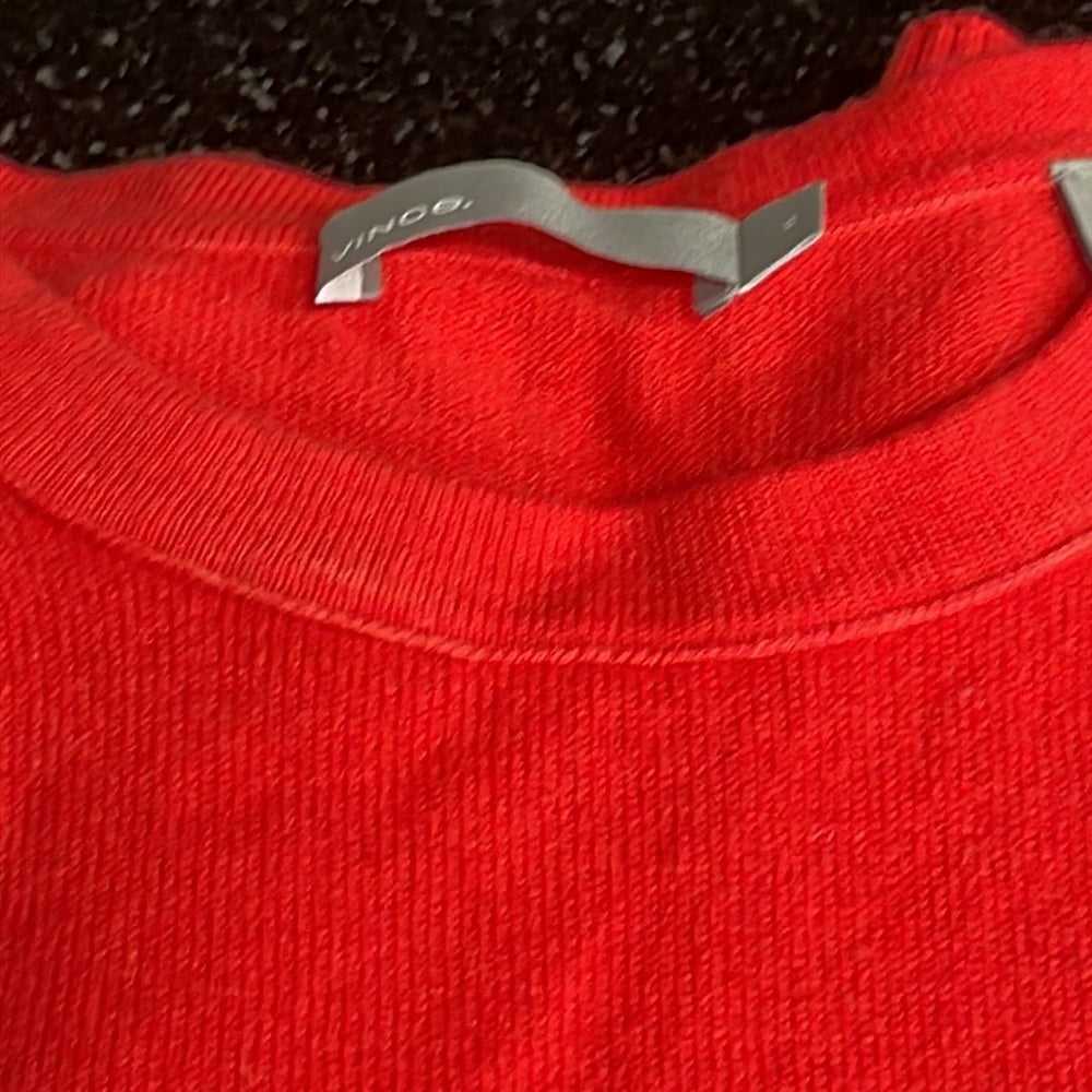 Women’s Vince. Sweater. Red. Size XS