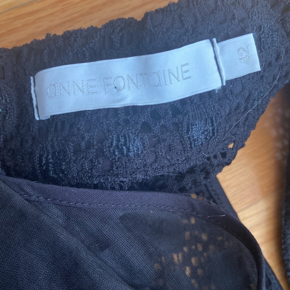 Women’s Anne Fontaine shirt. Black. Size 42