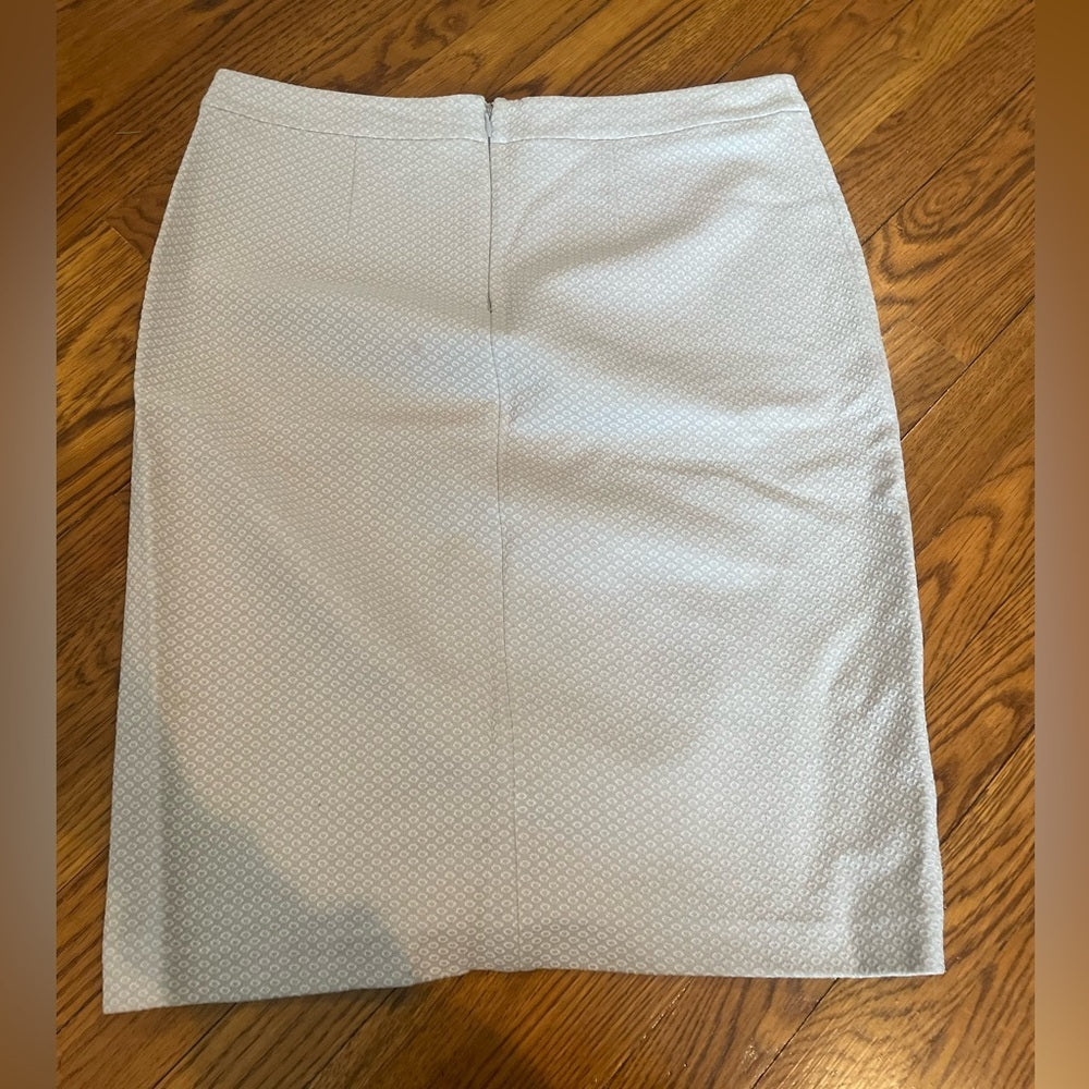 Armani Collezioni Beige White Pencil Skirt Size 12