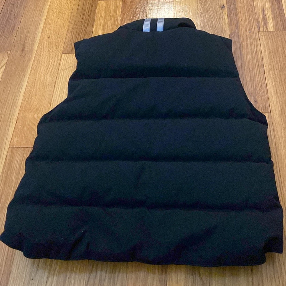 Canada Goose Girls Black Puffer Vest Size XS