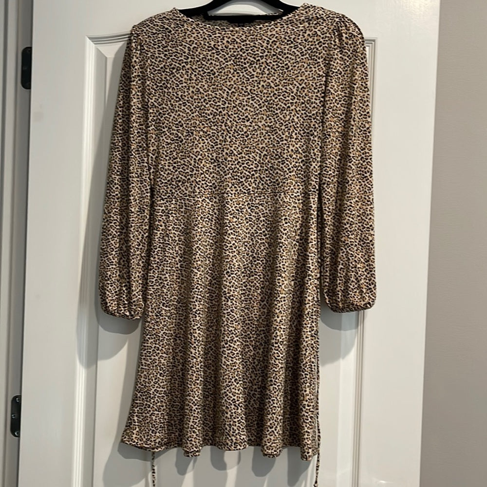 Banana Republic Women’s Leopard Dress Size Small Petite