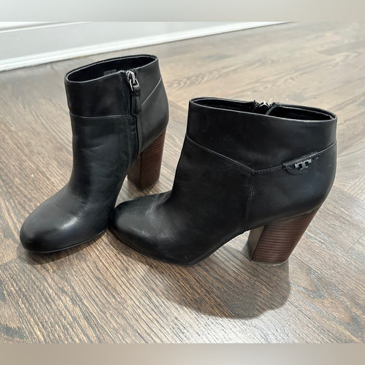 Tory Burch Women’s Booties Size 9